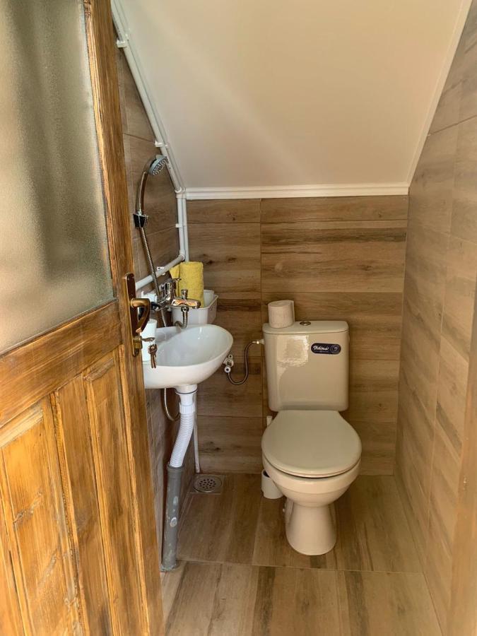 Oaza Mira, Kokin Brod Apartment